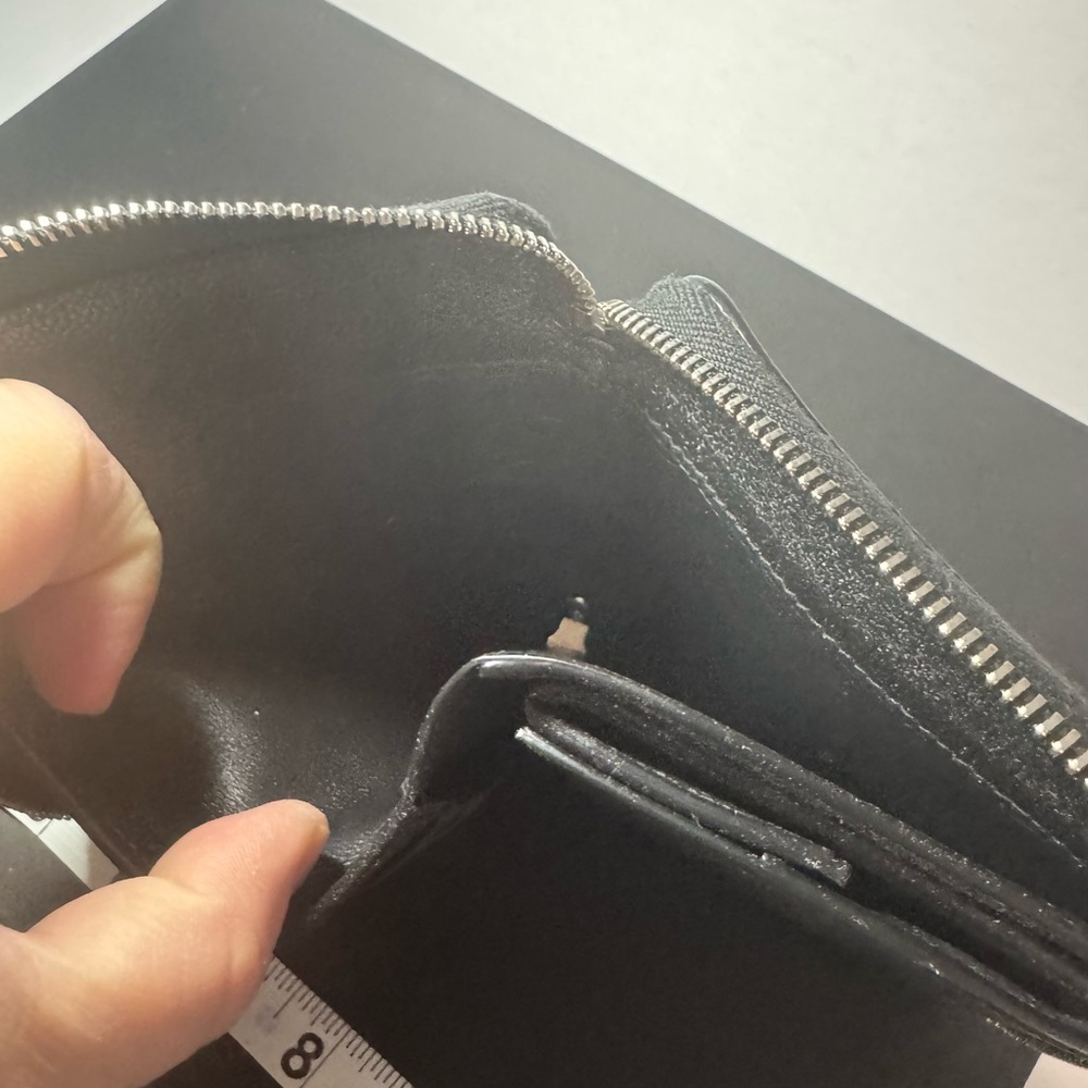 Saint Laurent black leather wallet - Picture 6 of 7